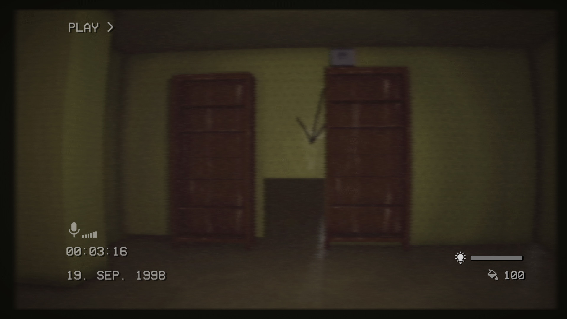 Скриншот 18: The Backrooms 1998 - Found Footage Survival Horror Game
