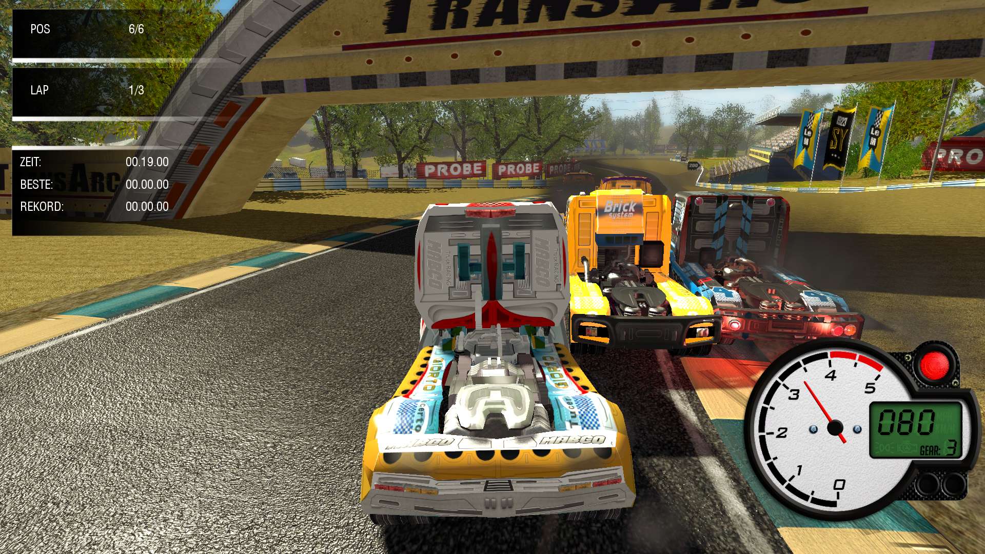 Скриншот: World Truck Racing